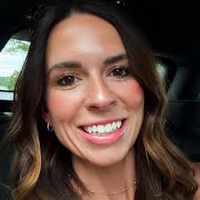 Stream Lindsey Mathews music