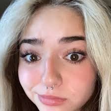 Ava Garcia (@htx_a_g)