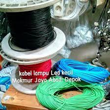 Dengan adanya kabel ini, maka jika lampu sedang rusak ataupun dilepas untuk diperbaiki, anda dapat melakukannya proses tersebut di atas kolam. Jual Kabel Lampu Led Kabel Lampu Led Kecil Kabel Prakarya Kota Depok Ratu Electric Tokopedia