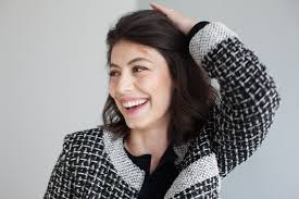 Азиз ансари, эрик уэрхэйм, джеймс понсольдт и др. Master Of None S Alessandra Mastronardi Still Gets Food Porn Texts From Aziz Ansari Vanity Fair