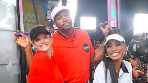 Michael anthony strahan is an american television personality, journalist and former professional football player who was a defensive end an. Is Michael Strahan Dating Keke Palmer Inside The Co Hosts Relationship