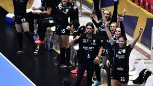 Csm bucuresti information page serves as a one place which you can use to see how csm bucuresti stands in overall table, home/away table or in how good shape csm bucuresti is. Csm Bucuresti A FÄcut Spectacol FÄrÄ Cristina Neagu Tigroaicele Victorie La 10 Goluri Impotriva Lui Bietigheim