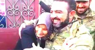 Üsteğmen Usta'nın Şehit Olduğu Köydeki Sivillere Yardım Eli