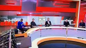 This stream works on all devices including pcs, iphones, android, tablets and play stations so you can watch wherever you are. Video Wall Falls Onto Host During Espn Colombia Broadcast Newscaststudio