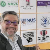 Dragi colege și colegi, am decis să candidez la poziția de rector și  pornesc pe acest drum din dorința de a face nu doar bine, ci “binele mai  mare”, iar în acest… |