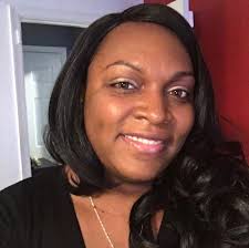 How to improve the display and sales of buckets and other products at a  market?