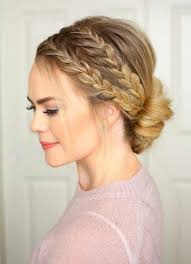 How to make a bun. 25 Awesome Low Bun Wedding Hairstyles Happywedd Com