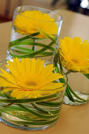 3 Flower Vases Flower Arrangements Simple Simple Flowers Flower Arrangements