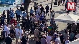 Some people wanted another drink and the police were determined to footage posted by portuguese news outlet record, headlined english fans cause chaos in porto night, showed supporters fighting and police breaking. Man City And Chelsea Fans In Fresh Clashes In Porto Ahead Of Champions League Final Mirror Online