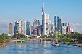 Die größten banken deutschlands nach kundenzahl. Das Bankensystem In Deutschland Wirtschaft Und Banken Finanzthemen Alle Jugend Und Finanzen Schulserviceportal