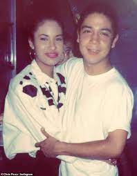 Chris and selena's relationship is a significant part of her story. Selena Quintanilla S Widowed Husband Chris Perez Reminisces About Her And Comments On Netflix Series Daily Mail Online