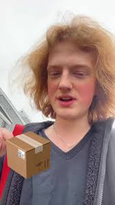 #stitch with @gen_laforce be careful of what you think, and the conclusions  they can lead to. Languages are not simple or complicated. #linguistics  #language