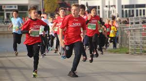 Förderschule förderschwerpunkt lernen flurstraße 70a, 44147 dortmund. Fussball Und Leichtathletik Verband Westfalen Flvw Sascha Van Staa Und Angela Moesch Siegen Beim Halbmarathon Am Phoenixsee