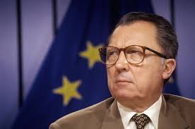 Jacques Delors, French EU Leader and Euro Architect, Dies at 98