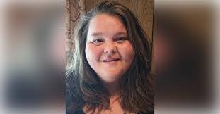 Chelsea Renee's Instagram, Twitter & Facebook