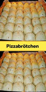 Pizzabrotchen In 2020 Brot Backen Rezept Einfach Pizzabrotchen Rezepte