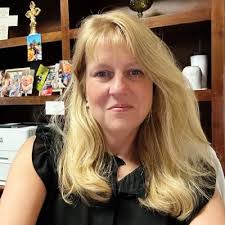 Recently, Eli Lilly and Company honored three Southern Miss alumni: Jarvis  Wilbert as Territory Manager of the Year for the Gulf Coast Area and Seth  Nash and Lawrence Smith as recipients of