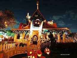 Disney Halloween Desktop Backgrounds Free Disney Halloween Desktop Wallpaper Your Guide To Online Casin Disneyland Halloween Disney Halloween Disney Bilder