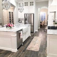 A small kitchen remodel doesn't require a lot of space or money. If You Had To Choose Between Having Your Dream Kitchen Or Dream Closet Which Would You Choose 128173 10024 By B House White Kitchen Design Home Decor