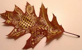 Gel Pen Mehndi Design On Leaf Leaf Art Dry Leaf Art Painted Leaves