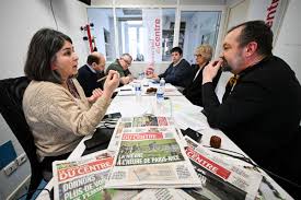 Photo Sécurité santé fiscalité... Un débat : trois candidats et trois projets ...