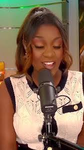 Deanne King's Instagram, Twitter & Facebook