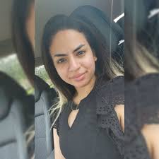 Join us for Toddler Tuesdays at Discovery Green! 📚 Little ones and their  caretakers are in for a morning of fun, learning, and imagination! Enjoy  interactive story time, themed crafts, character meet