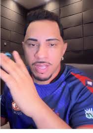 Encosta Na Parede Mc Danny Saiu