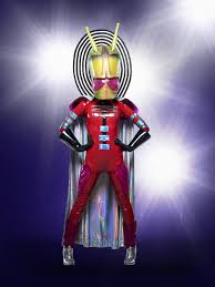 12 celebrity performers wear costumes to conceal identities. Alien Us The Masked Singer Wiki Fandom