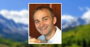 Dara Myers's Instagram, Twitter & Facebook