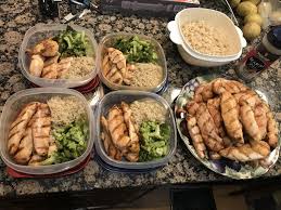 Grilled Chicken Tenders Broccoli And Brown Rice Meals For Lunch This Week 532 Calories Per Meal Brown Rice Recipes Clean Eating Brown Rice Recipes Meal Prep