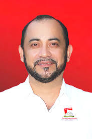 TRIBUNA DE TABASCO: Oficializa Efraín Narváez enroques en la administración  municipal de Tacotalpa