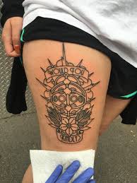 Bioshock Would You Kindly Meaning Bioshock Tattoo More Like Bioshook In 2020 Bioshock Tattoo Gaming Tattoo Geek Tattoo