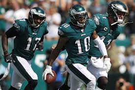 Follow the vibe and change your wallpaper every day! Philadelphia Eagles Carson Wentz And Desean Jackson 2500x1666 Download Hd Wallpaper Wallpapertip