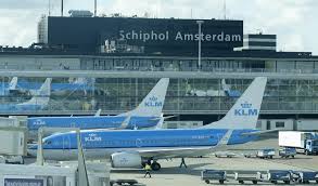 Het lijken kleine bedragen, maar omdat wit. Klm Vliegt Voorlopig Niet Boven Wit Rusland Na Kaping Toestel Ryanair Travmagazine