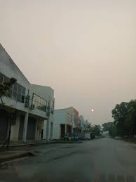 Kebakaran hutan yang telah membuatkan asap jerebu membelenggu seluruh rantau asia tenggara itu dipercayai merupakan punca kepada kematian bayi agus menyatakan bahawa, pihak keluarga tidak mengetahui punca yang telah menggadaikan nyawa elsa kerana tidak ada alatan yang boleh. Ku Sangka Mendung Rupanya Jerebu Miza Talib