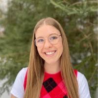 Erin Moffatt's Instagram, Twitter & Facebook