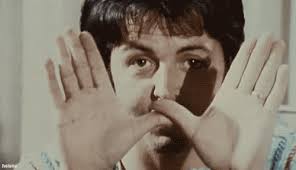 Изучайте релизы paul mccartney на discogs. The Beatles Paul Mccartney Wings Gif On Gifer By Hundis
