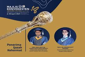 Received a doctorate in law at cambridge. Penerima Anugerah Ijazah Kehormat Doktor Falsafah Dan Ijazah Kehormat Sarjana Usim Universiti Sains Islam Malaysia