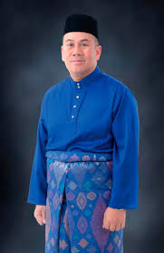 Sk sultan yahya petra (1) is a sekolah kebangsaan located in kuala krai, kelantan. Kelantan S Tengku Mahkota Set To Tie The Knot With Swedish Partner Sofie Johansson This April 19th World Of Buzz