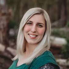 Miranda Good's Instagram, Twitter & Facebook