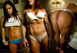Naked female bodybuilders in exciting foot fetish porn
