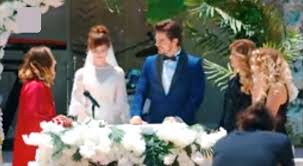 De asemenea, iubirea si razboiul constituie cele doua sunt inserate aici pagini intregi din jurnalul de front al lui camil petrescu, ceea ce sporeste autenticitatea romanului. Cennet Rezumat Ultimele 6 Episoade Table Decorations