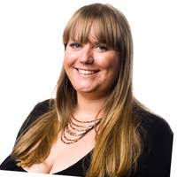 Jennifer Pilz's Instagram, Twitter & Facebook