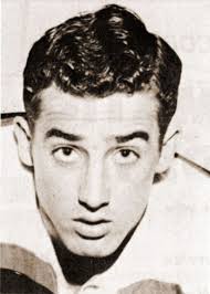 Player photos for the 1961-62 Saskatoon Jr. Quakers at hockeydb.com