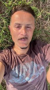 Peter Scali's Instagram, Twitter & Facebook