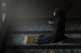 Wirid setelah sholat tarawih dan witir سُبْحَانَ الْمَلِكِ الْقُدُّوْسِ سُبْحَانَ الْمَلِكِ الْمَوْجُوْدِ subhanal malikil quddus, x3 subhanal malikil ma'bud, x3 subhanal malikil. Bacaan Setelah Sholat Witir Beserta Susunan Wirid Dan Doa Lengkap Kapanlagi Com