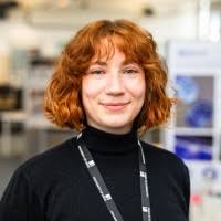 700+ perfiles de «Amelía»