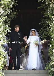 Meghan Markle Wedding Dress Price Inspirational Royal Wedding S Flower Arch Cost Over Meghan Markle Wedding Dress Royal Wedding Dress Harry And Meghan Wedding