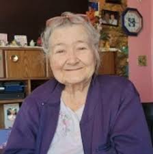 Della Hayes Brewster Obituary May 3, 2022